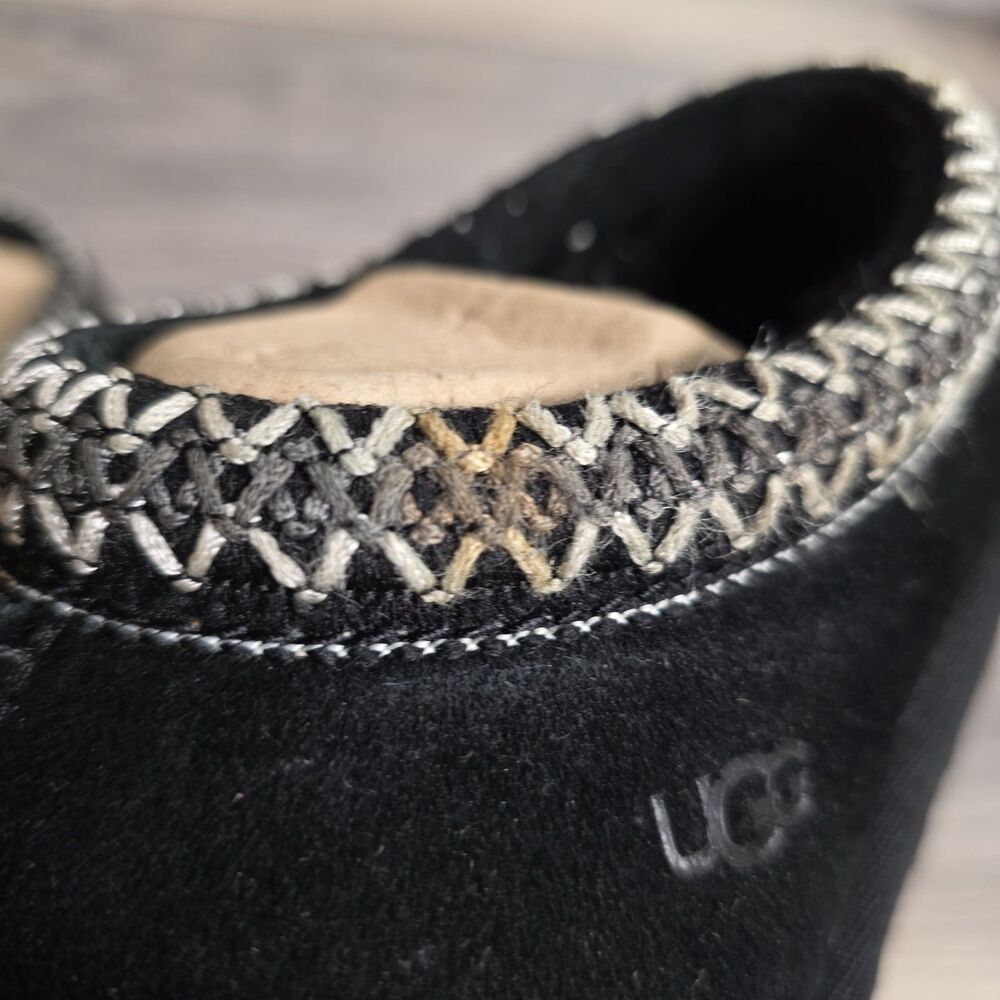 UGG Tasman Slip on Suede Shoes Black Shearling Lined Women's Size 5 - Picture 8 of 8